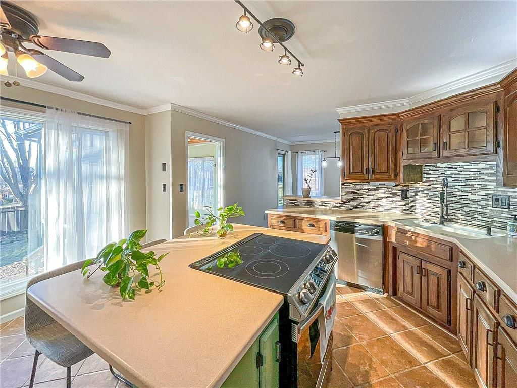 1645 E Timber Ridge Drive — photo 18