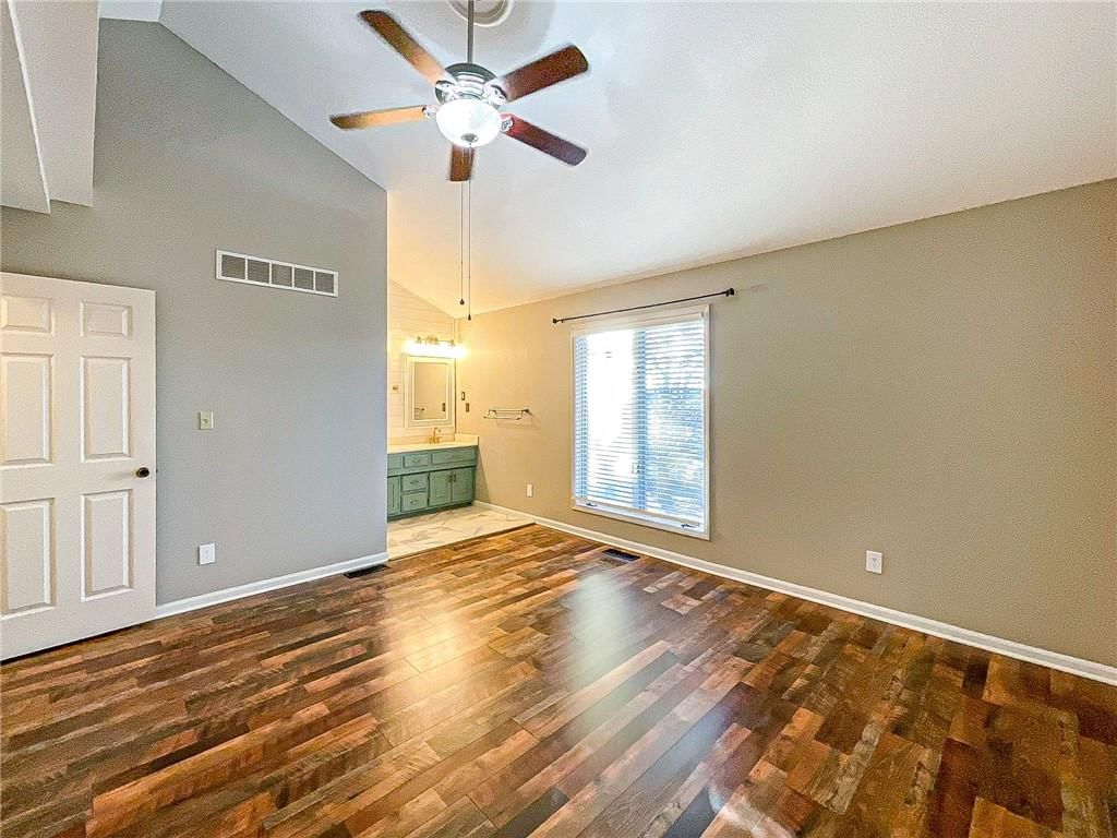 1645 E Timber Ridge Drive — photo 29