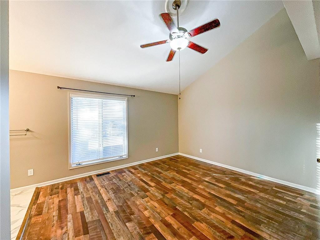 1645 E Timber Ridge Drive — photo 31
