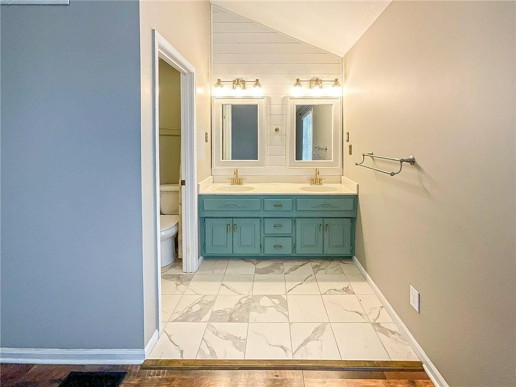 1645 E Timber Ridge Drive — photo 33