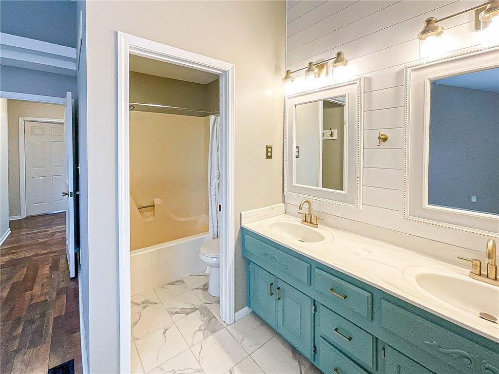 1645 E Timber Ridge Drive — photo 34