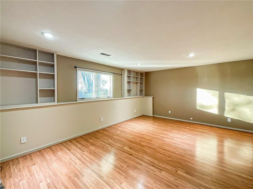 1645 E Timber Ridge Drive — photo 46