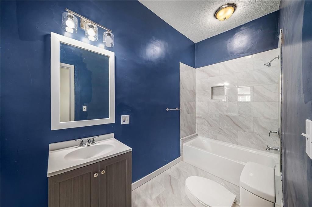 1500 Waverly Avenue — photo 11