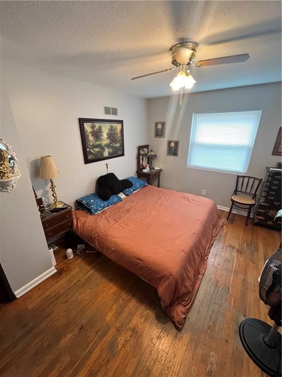 Photo 11 of 30 - 1835-1837 N 77th Street