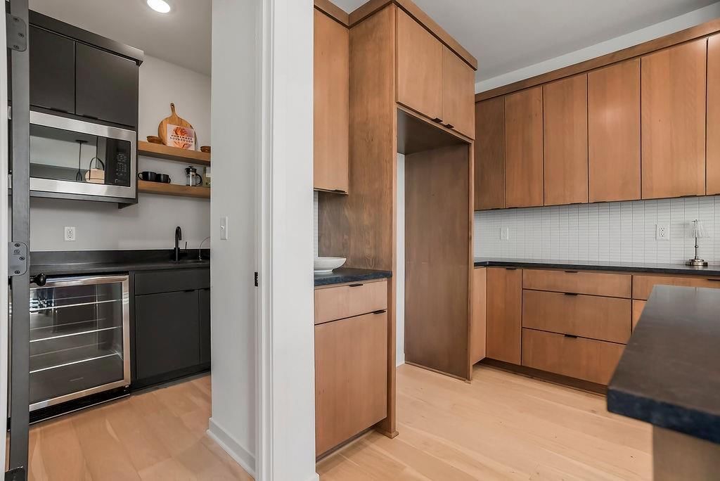 18221 W 168th Terrace — photo 33