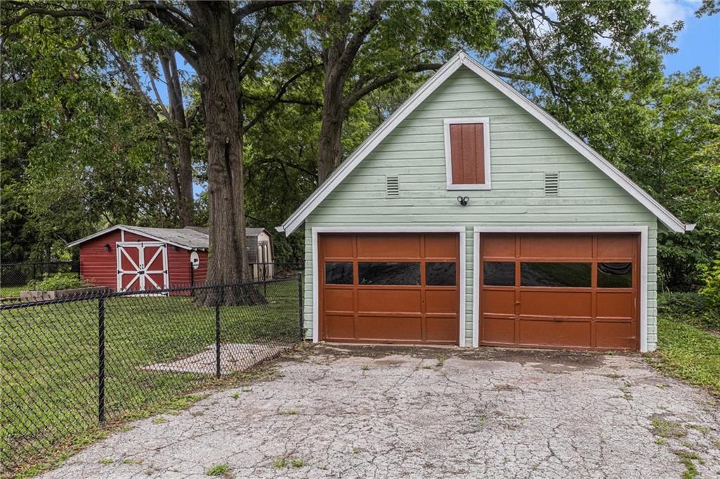 3600 Hunter Avenue — photo 3