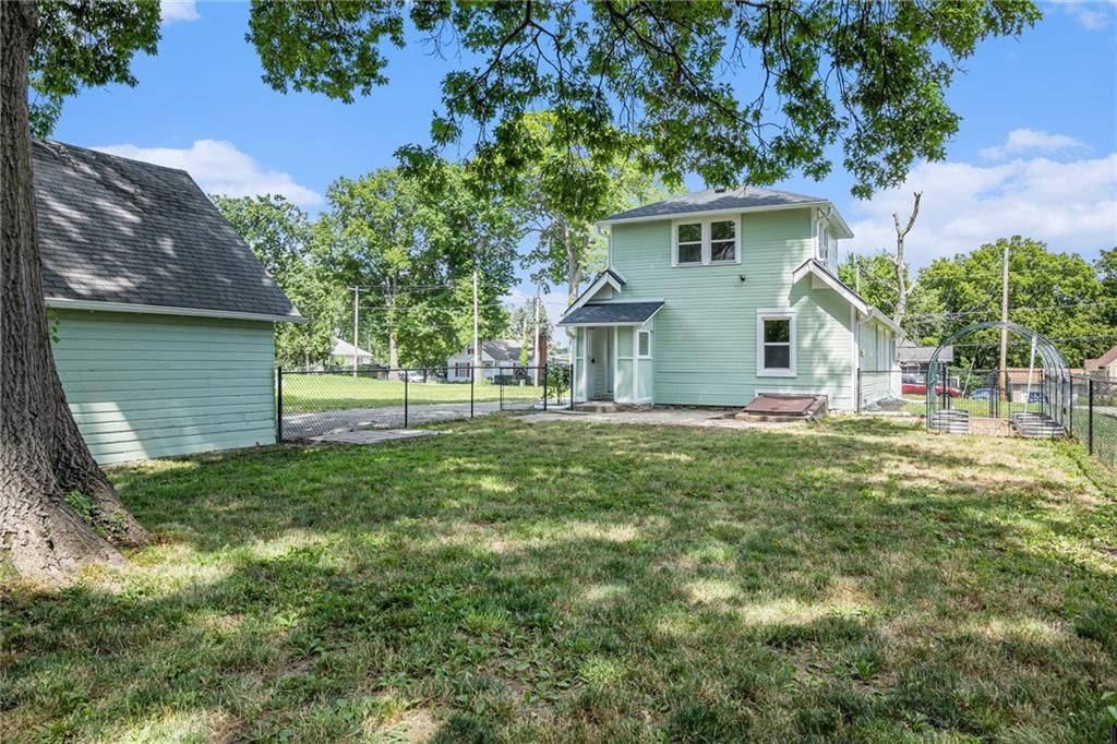 3600 Hunter Avenue — photo 5