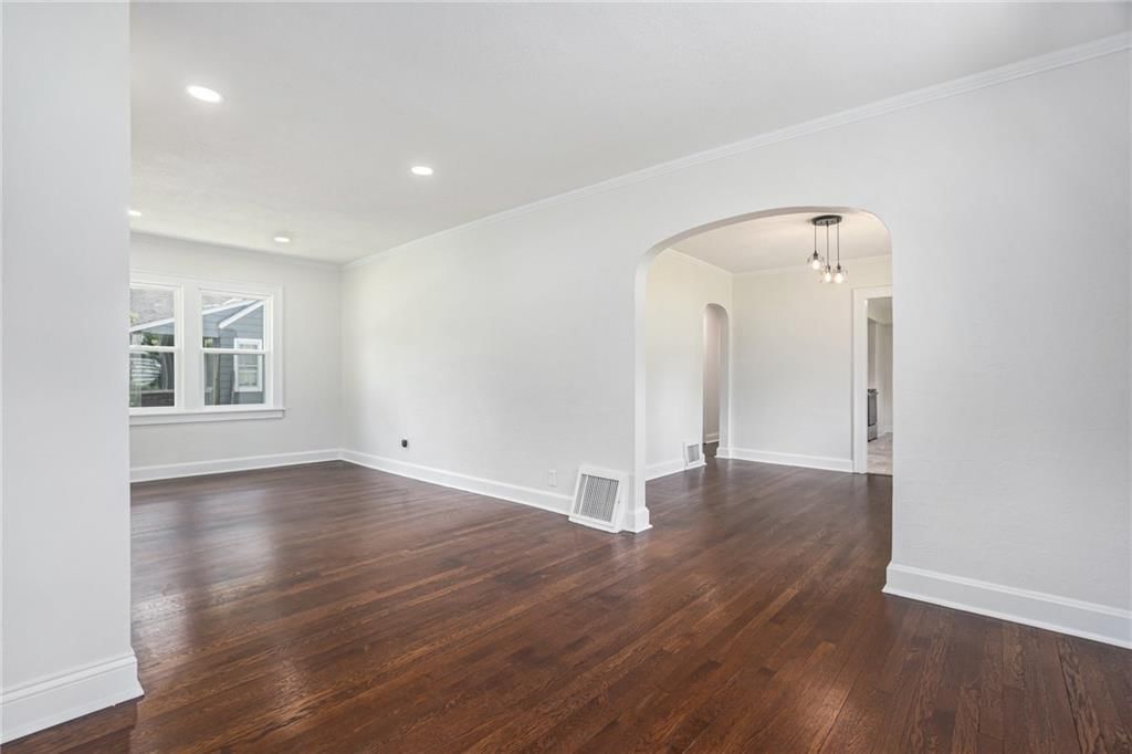 3600 Hunter Avenue — photo 7