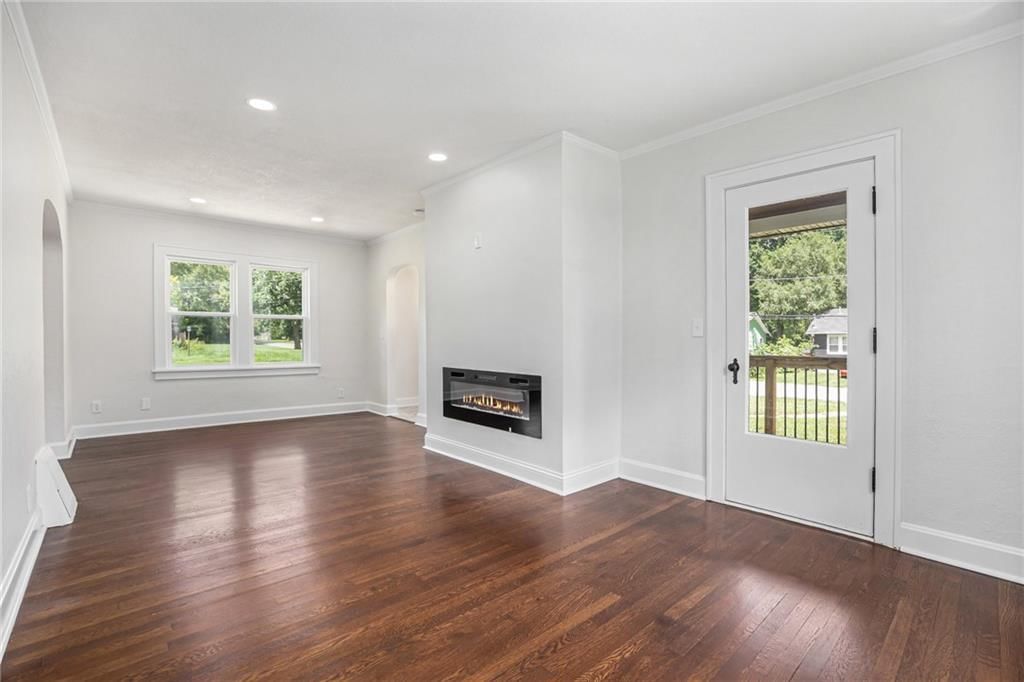 3600 Hunter Avenue — photo 8
