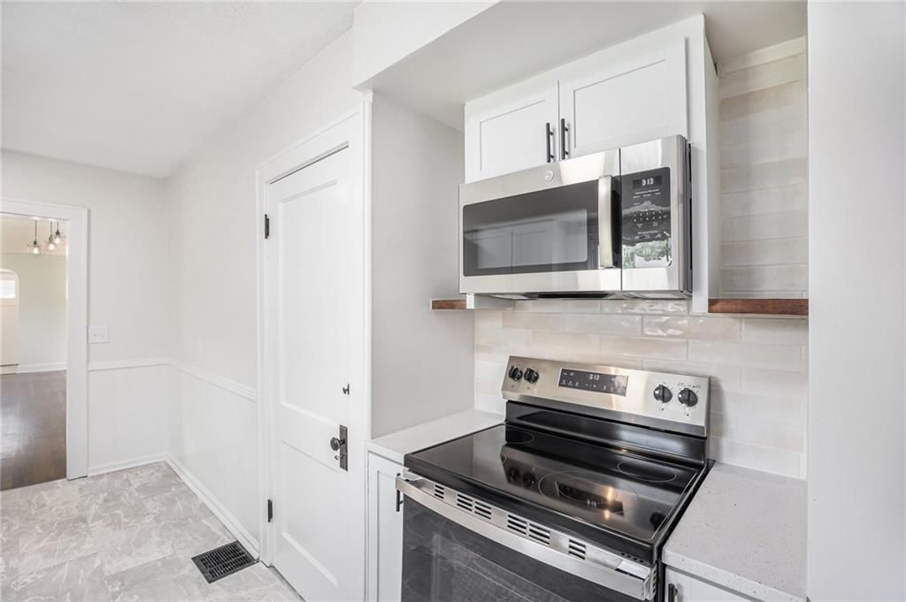 3600 Hunter Avenue — photo 11