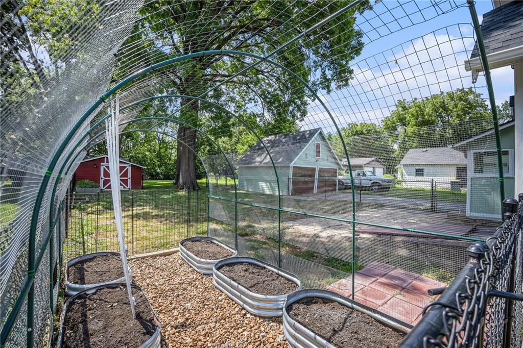 3600 Hunter Avenue — photo 20
