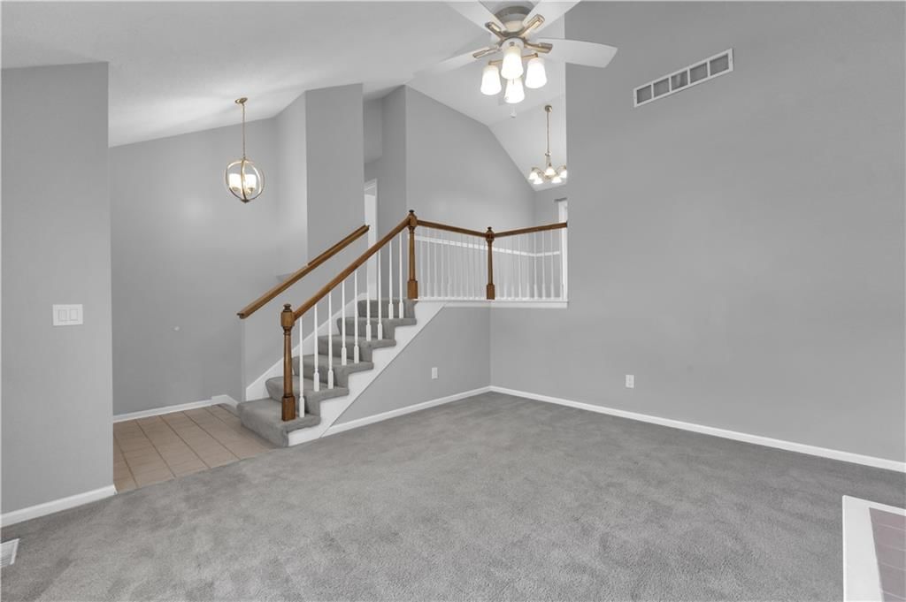 Photo 7 of 42 - 406 Fletcher Drive