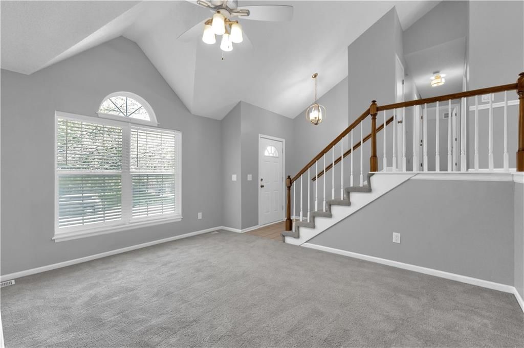 Photo 8 of 42 - 406 Fletcher Drive