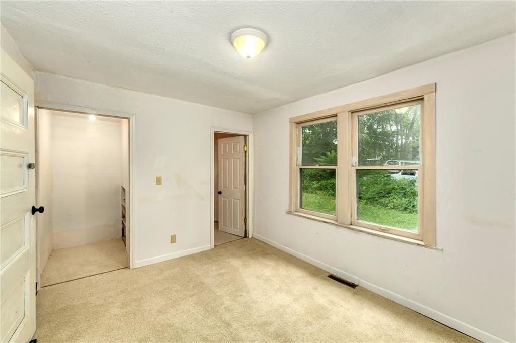 1617 Belmont Avenue — photo 9