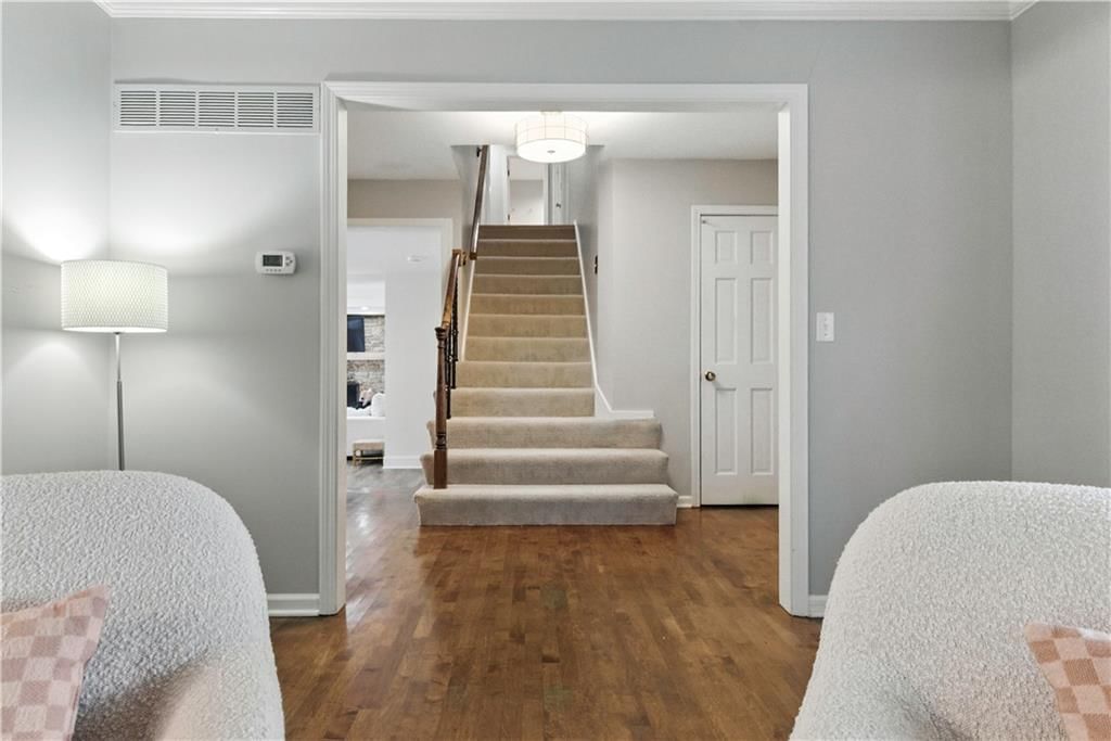 12847 Pembroke Circle — photo 11
