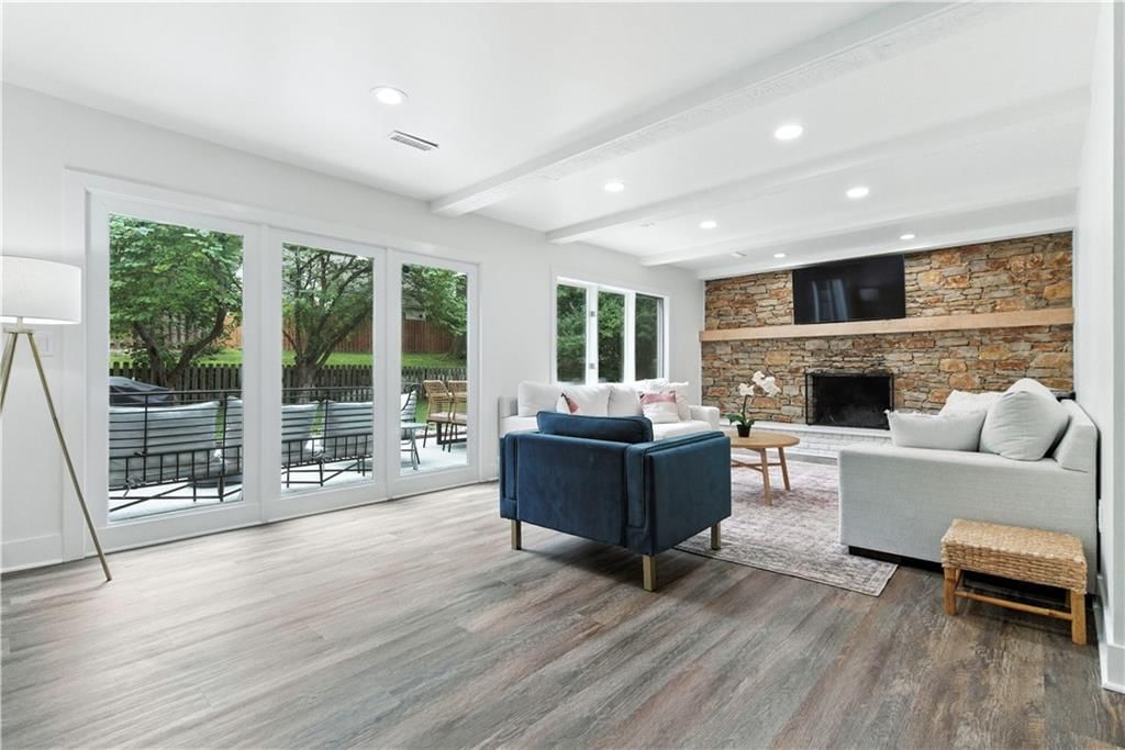 12847 Pembroke Circle — photo 28