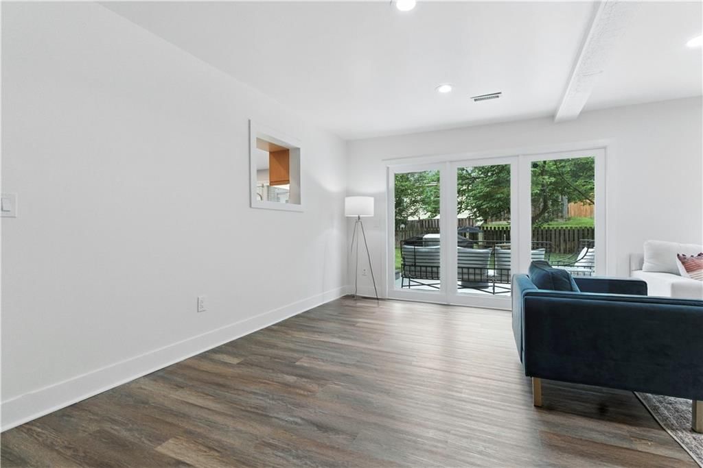 12847 Pembroke Circle — photo 33