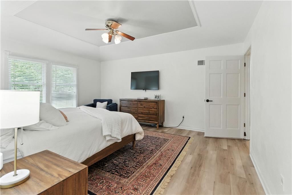 12847 Pembroke Circle — photo 41