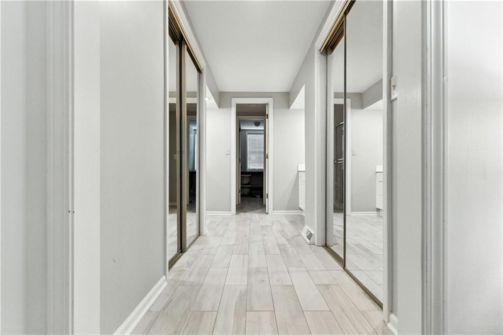 12847 Pembroke Circle — photo 43