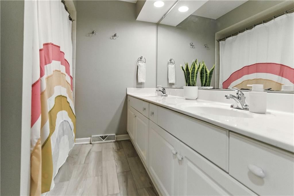 12847 Pembroke Circle — photo 54