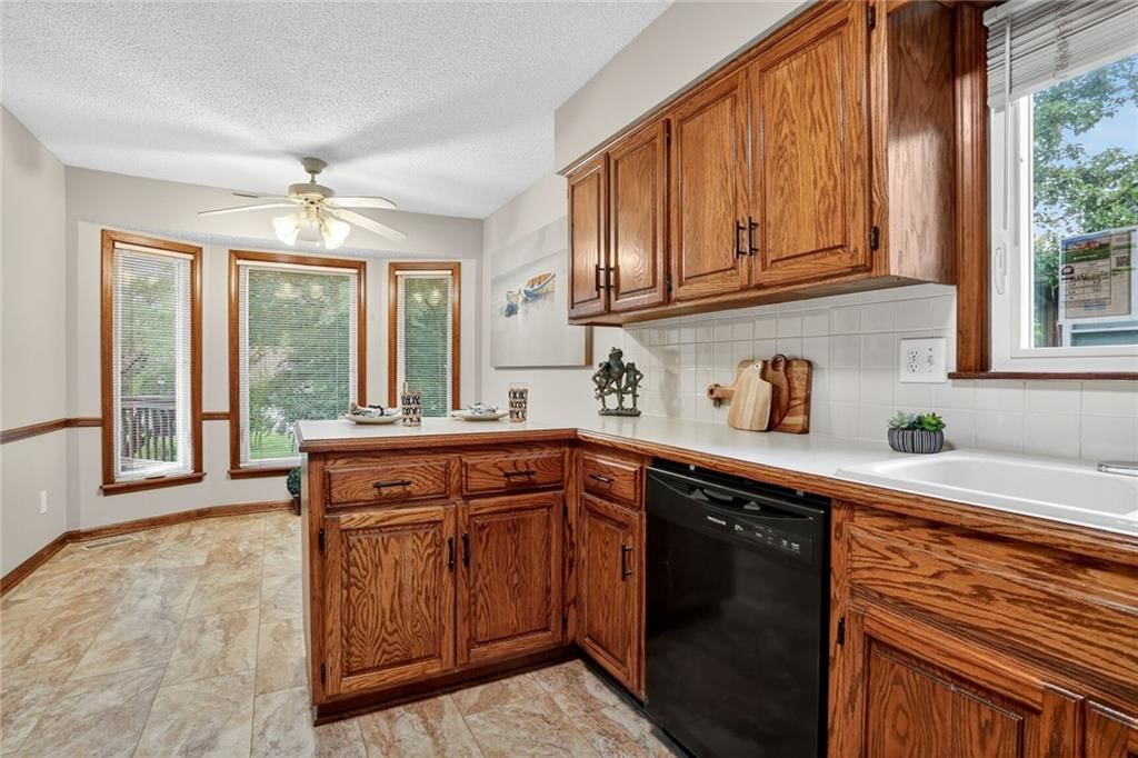 1420 Andrea Drive — photo 6