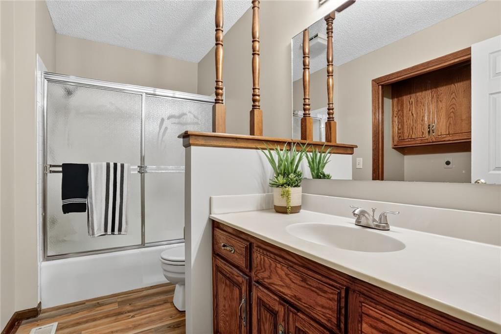 1420 Andrea Drive — photo 8