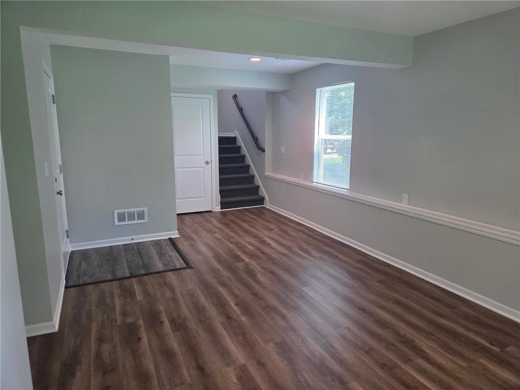 10909 Highview Road — photo 16