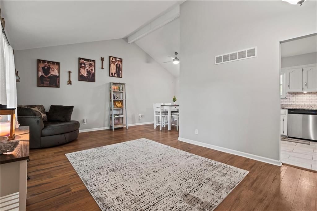 813 NE 113 Terrace — photo 5