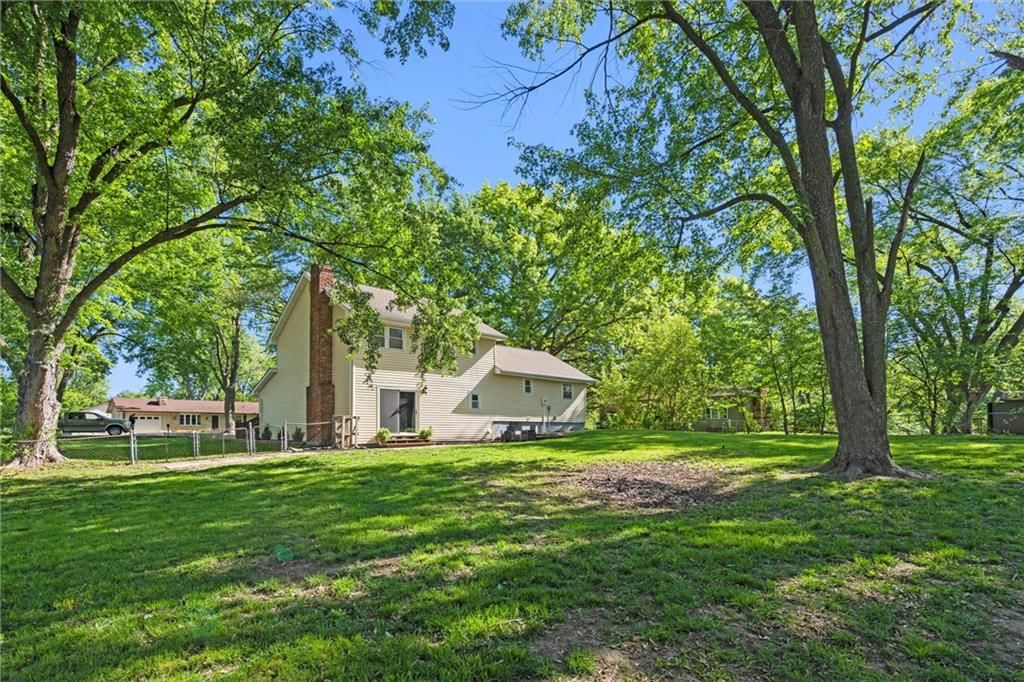 813 NE 113 Terrace — photo 30