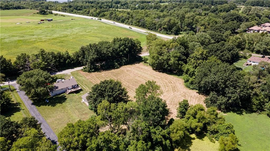 1801 SW SAMPSON Road — photo 4