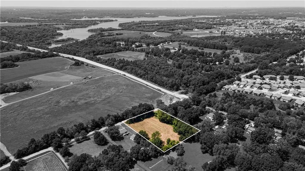 1801 SW SAMPSON Road — photo 7