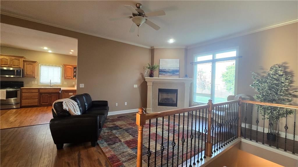 7515 N Eastern Avenue — photo 2