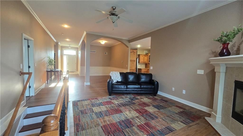 7515 N Eastern Avenue — photo 3