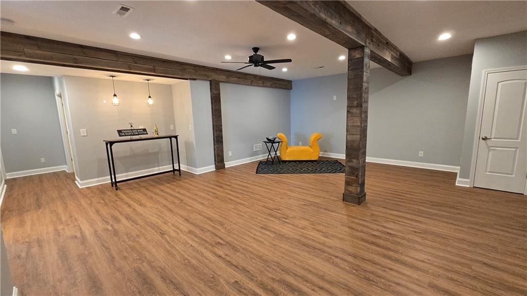 7515 N Eastern Avenue — photo 13