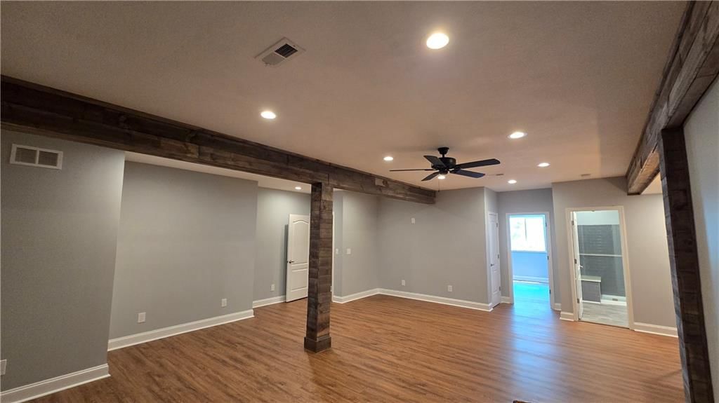 7515 N Eastern Avenue — photo 16