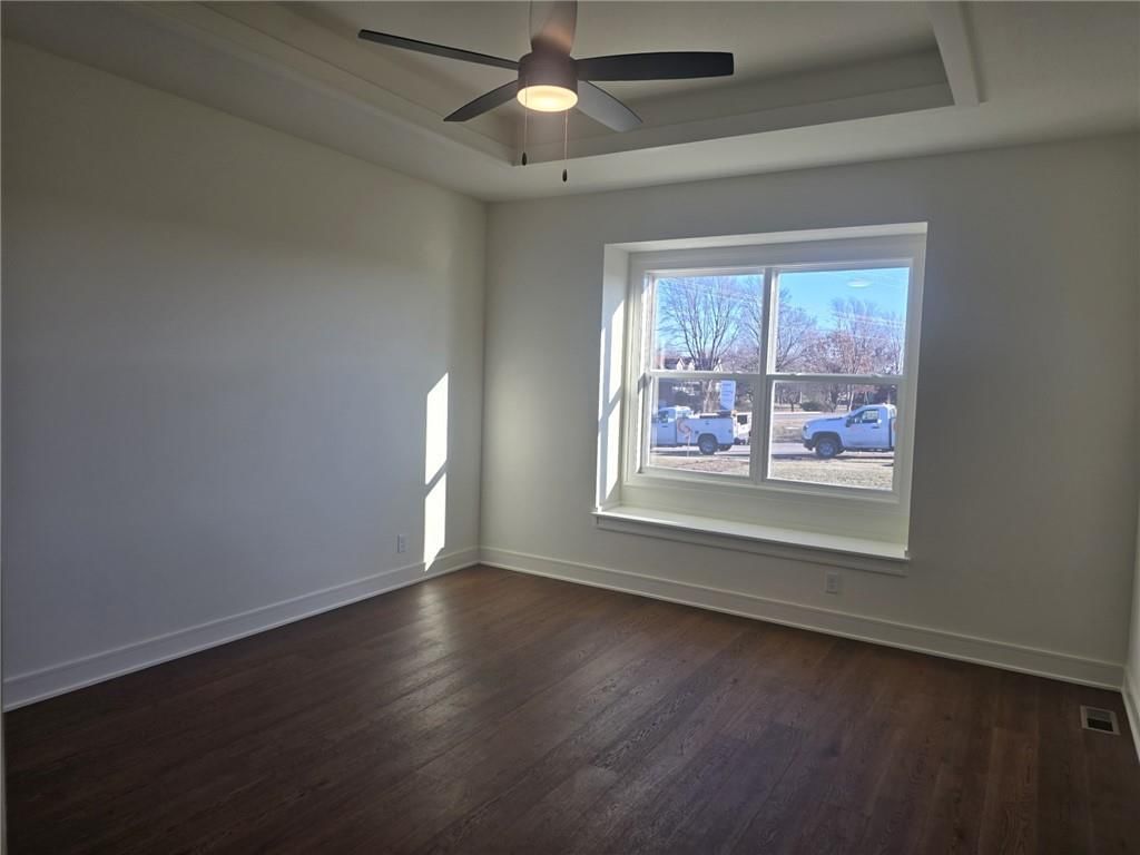 1220 Larkspur Place — photo 7
