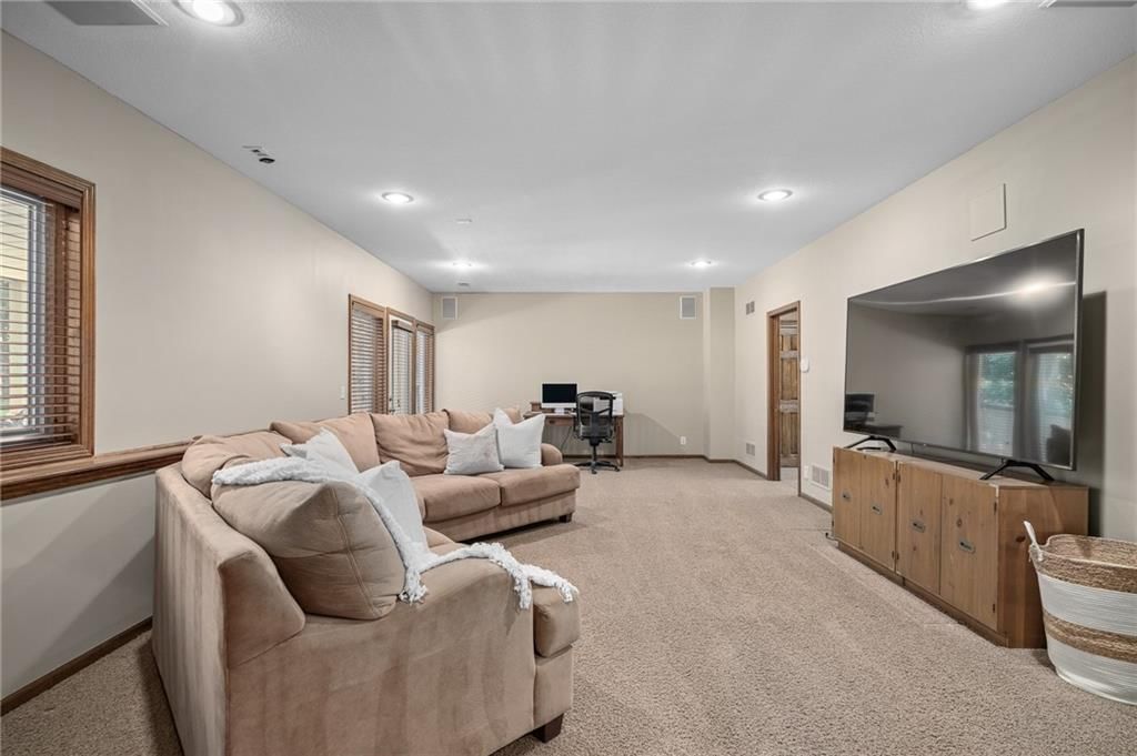 12839 Century Street — photo 36