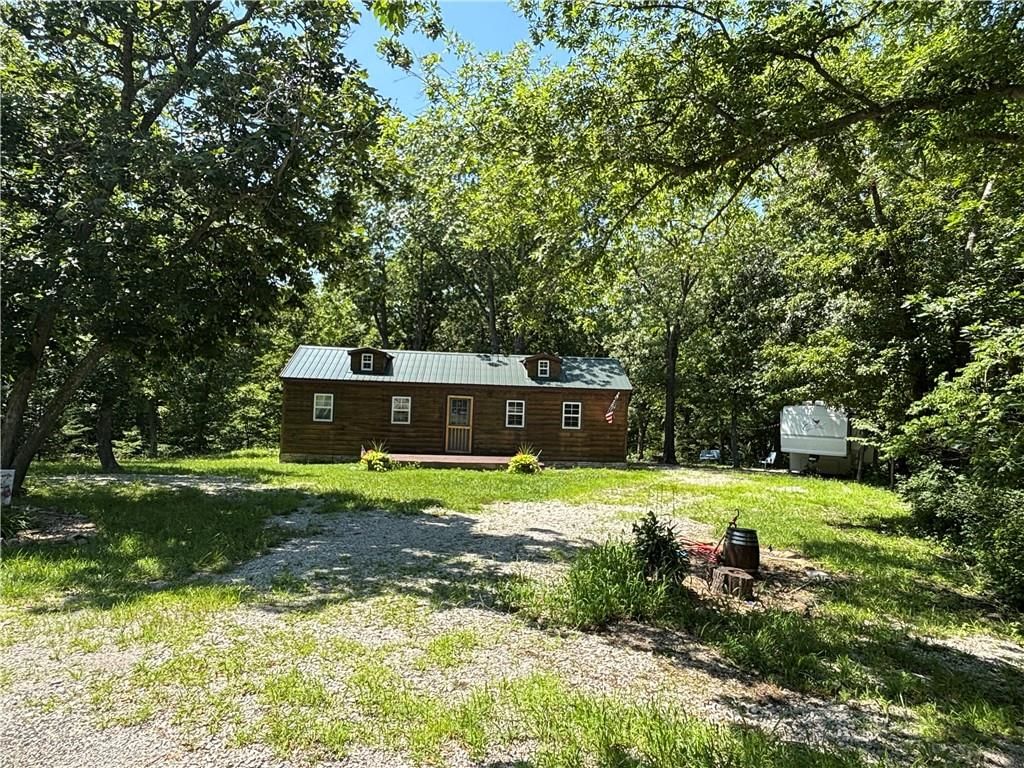 129 Trout Court — photo 3