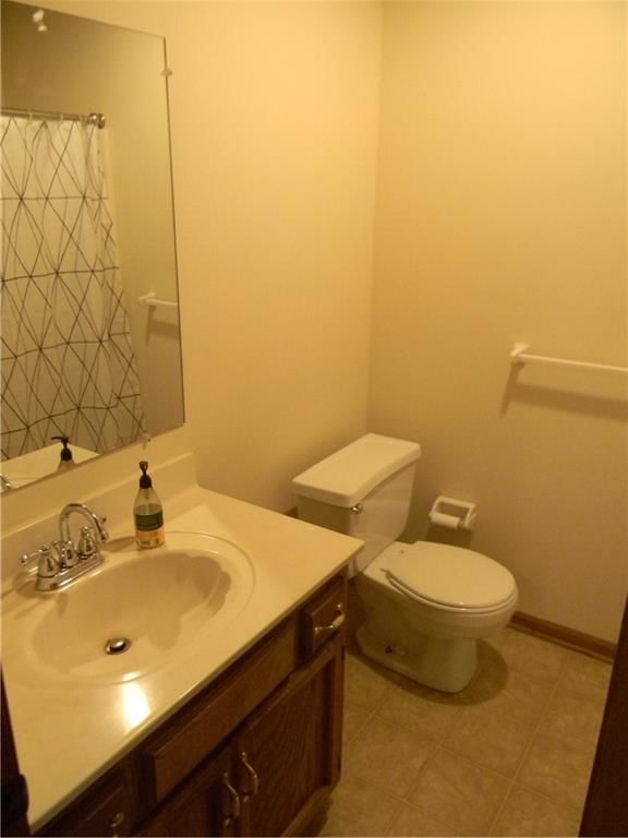 Photo 9 of 14 - 725 SE 10th Street