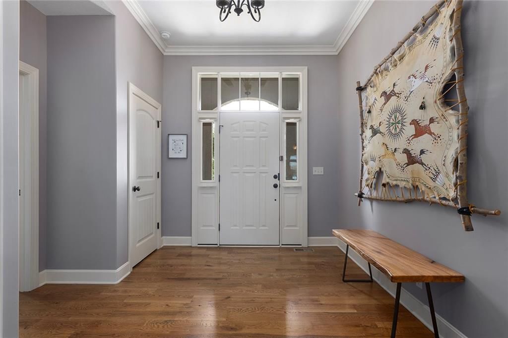 Photo 4 of 50 - 24704 W 77th Street