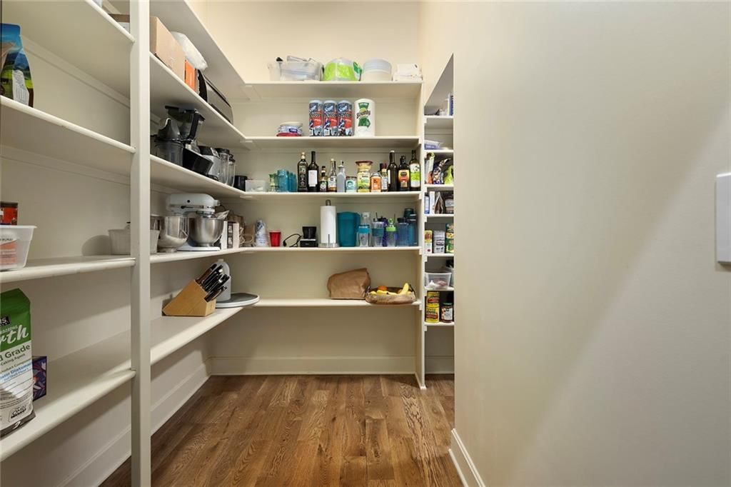 Photo 17 of 50 - 24704 W 77th Street
