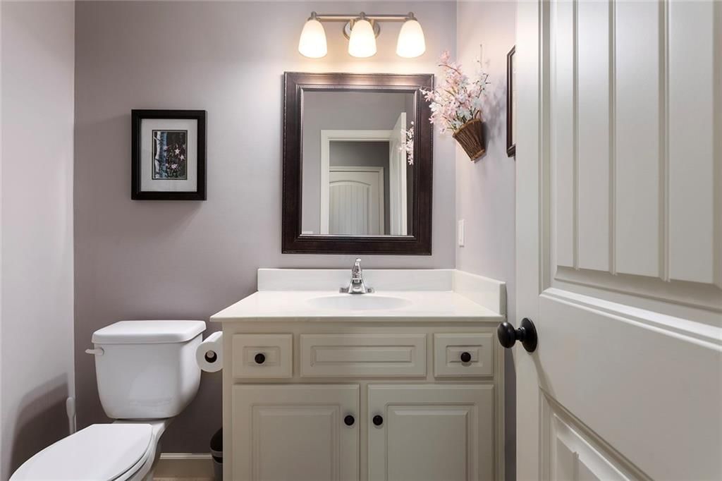 Photo 28 of 50 - 24704 W 77th Street