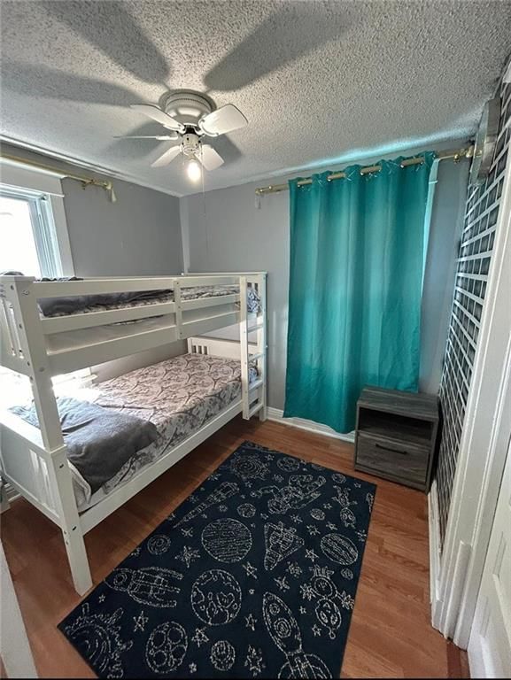 Photo 13 of 37 - 5223 Wilburn Court