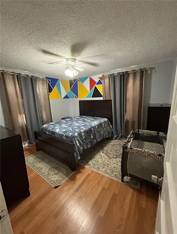 Photo 21 of 37 - 5223 Wilburn Court