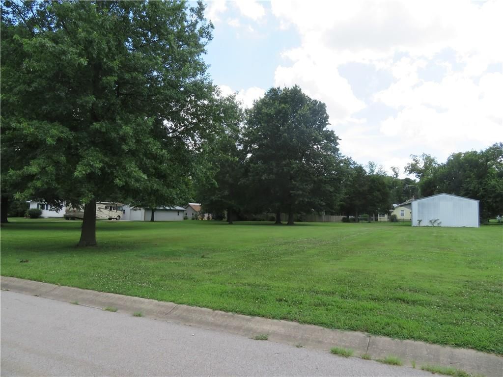 Photo 48 of 48 - 722 W 3rd Avenue