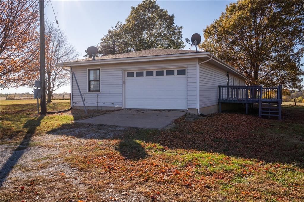 2334 N 100 Road — photo 6