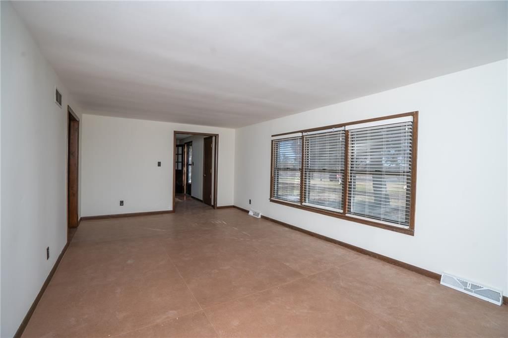 2334 N 100 Road — photo 12