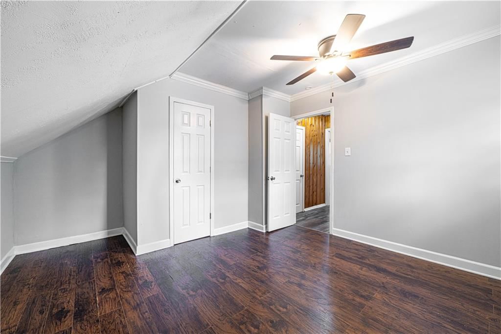 502 Vine St N/A — photo 17