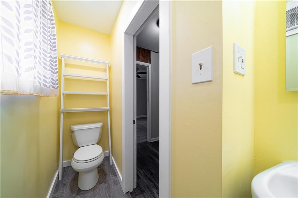 502 Vine St N/A — photo 18