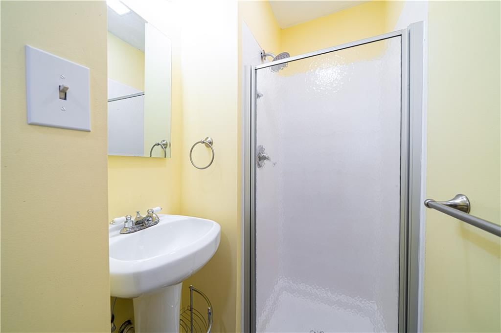 502 Vine St N/A — photo 19